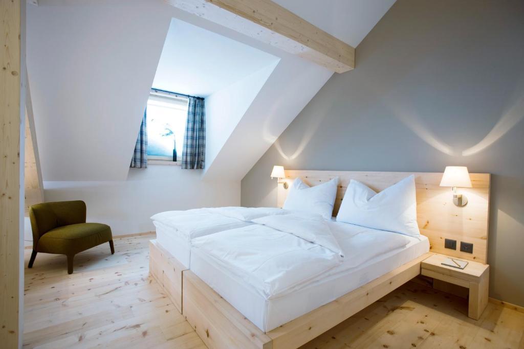 Romantik Hotel Muottas Muragl Samedan Værelse billede