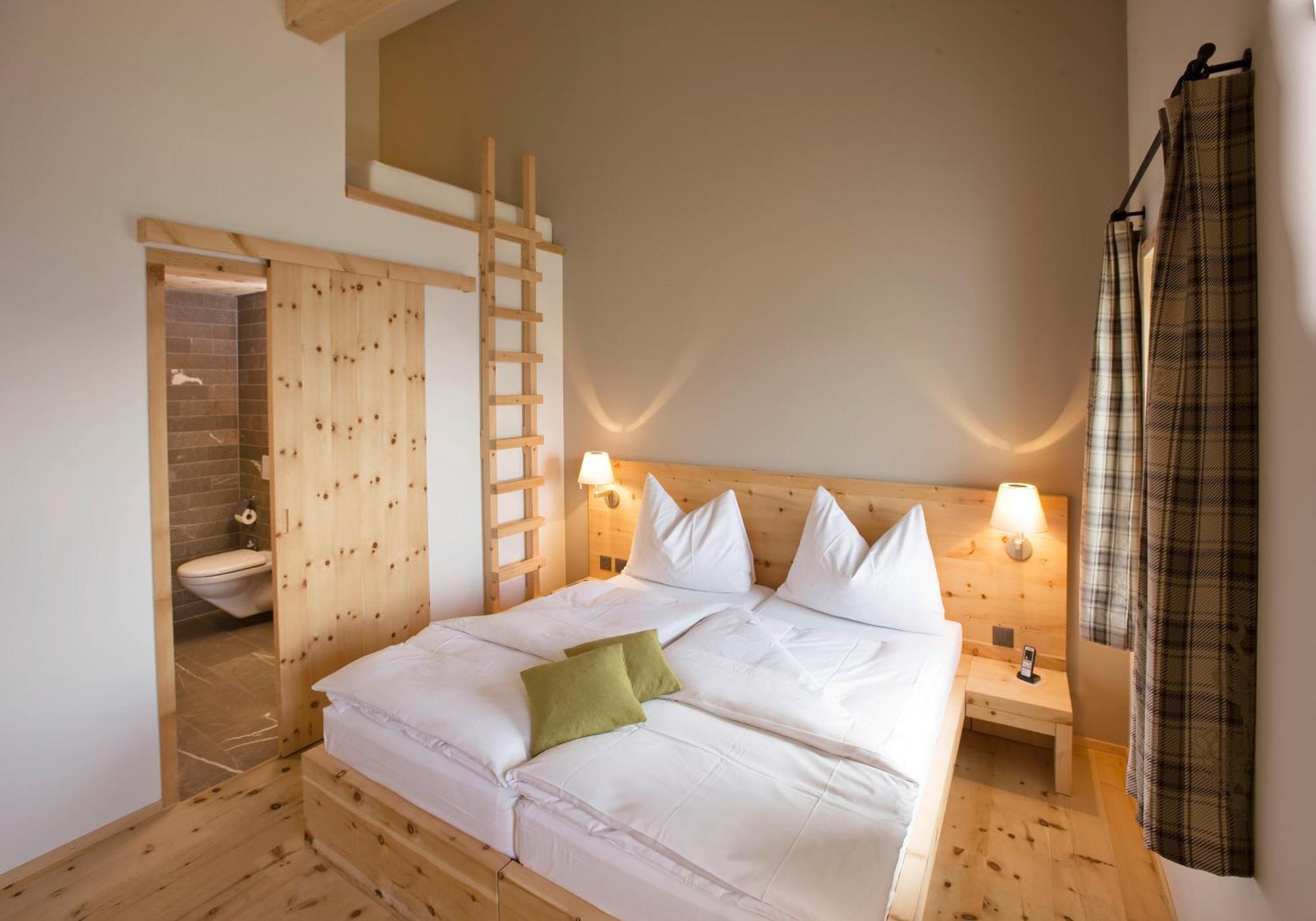 Romantik Hotel Muottas Muragl Samedan Eksteriør billede